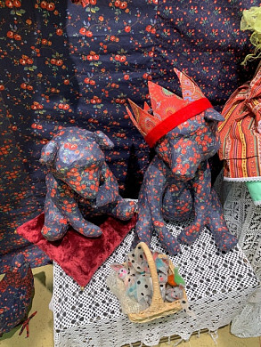 В Москве представили проект из тканей с рисунками старинных ивановских мануфактур